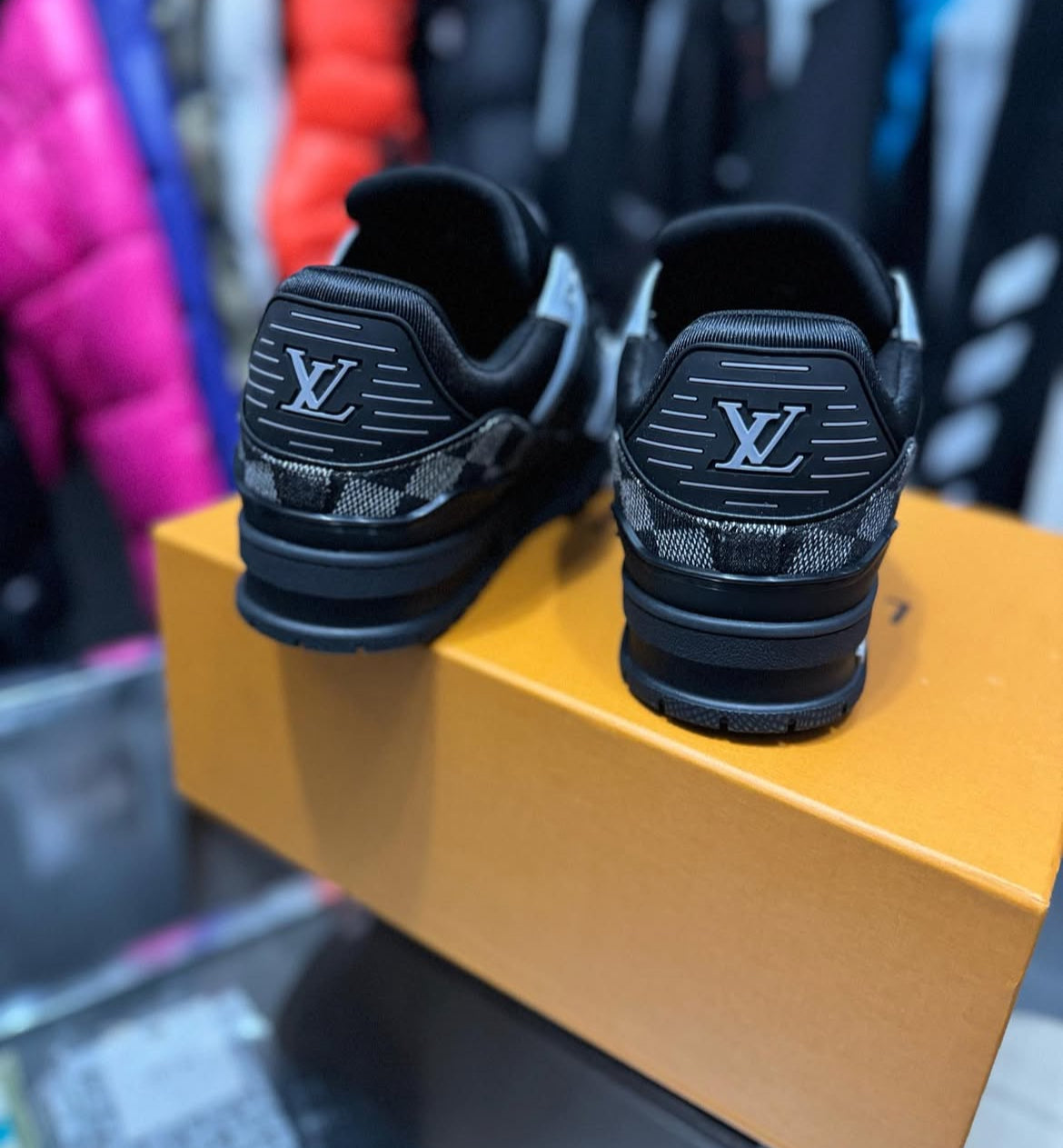 SNEAKER LV TRAINER