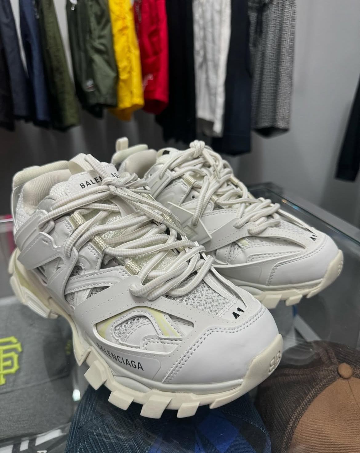 BALENCIAGA TRACK