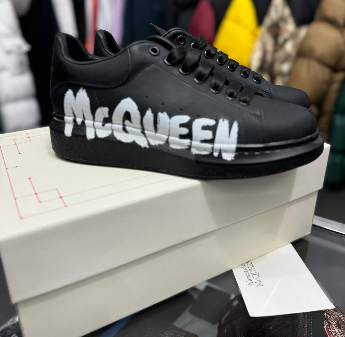 ALEXANDER MCQUEEN