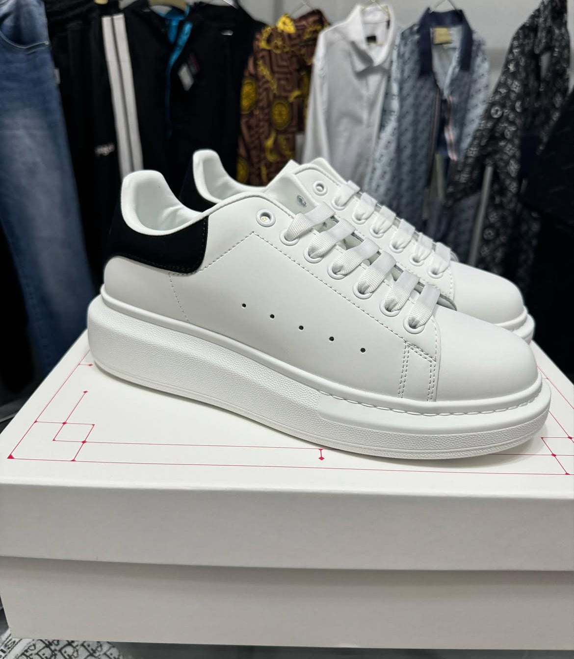 ALEXANDER MCQUEEN OVERSIZE