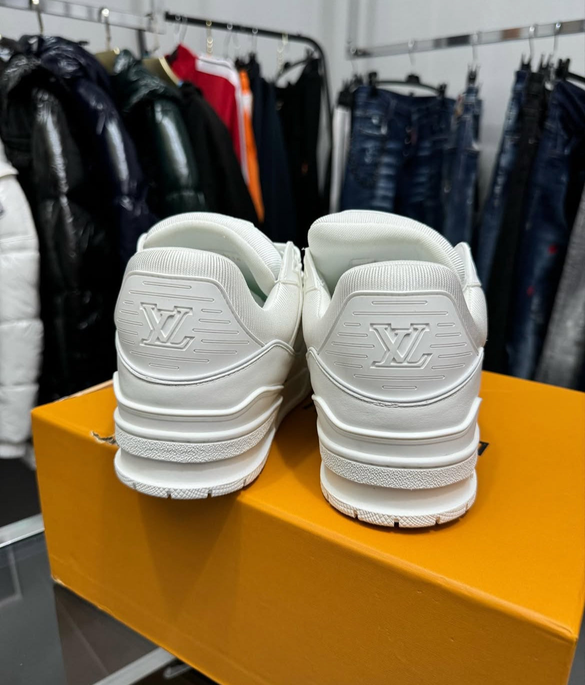 SNEAKER LV TRAINER