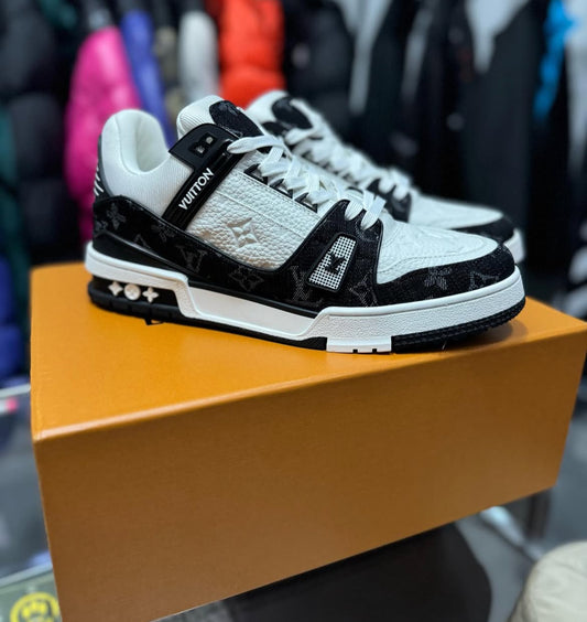 SNEAKER LV TRAINER