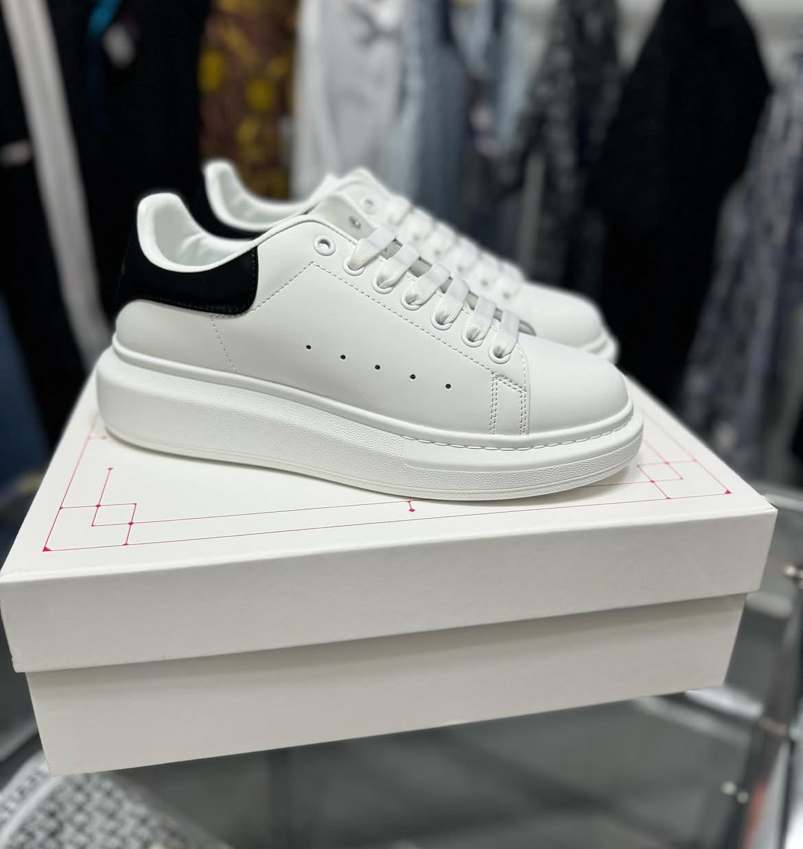 ALEXANDER MCQUEEN OVERSIZE