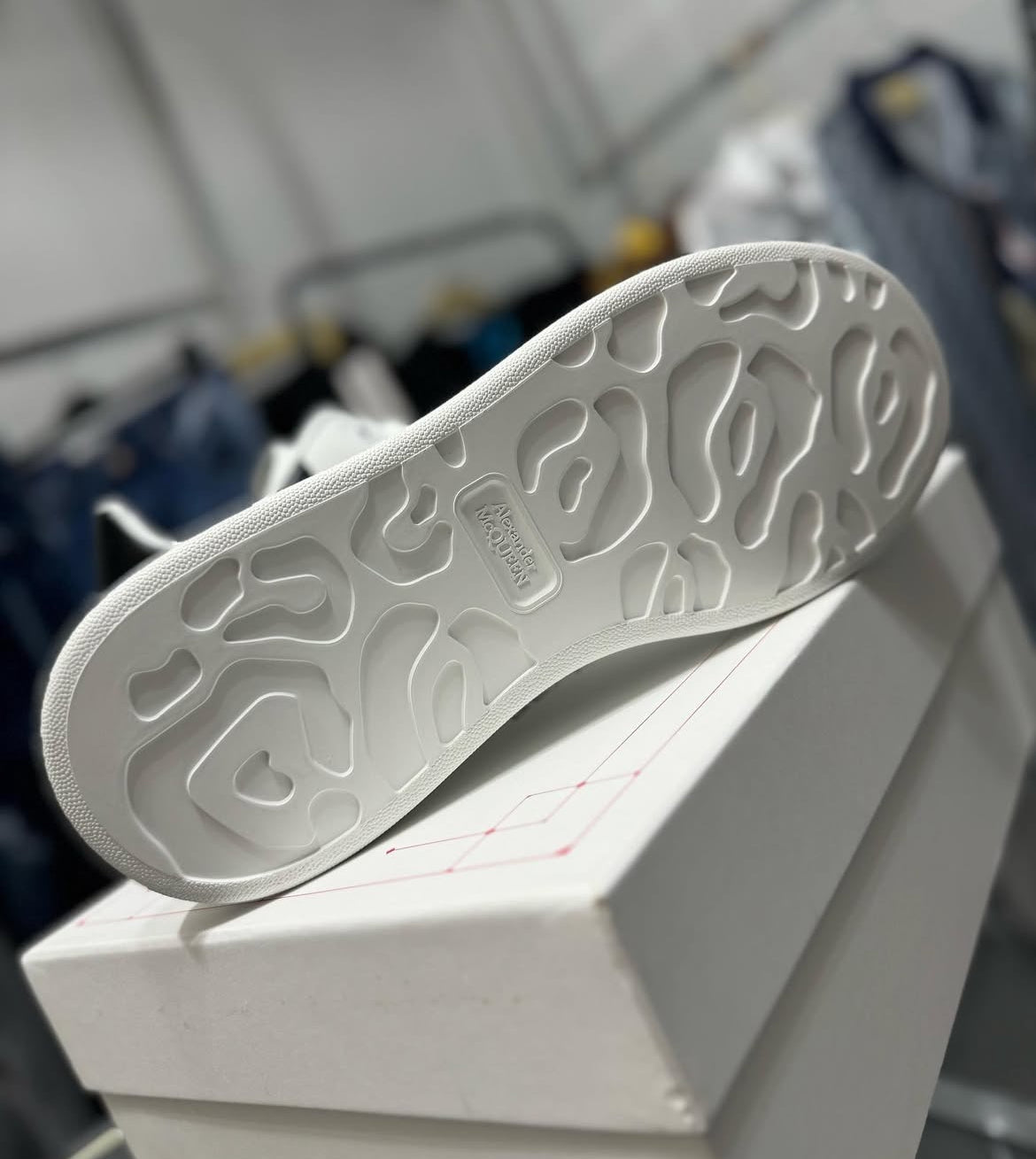 ALEXANDER MCQUEEN OVERSIZE