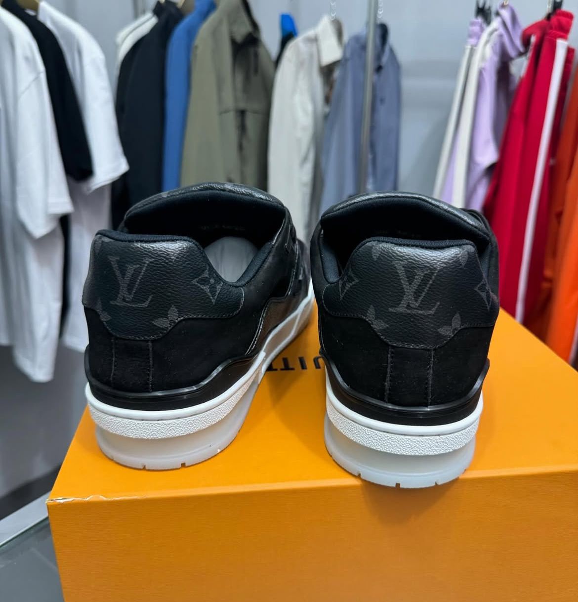 SNEAKER LV TRAINER